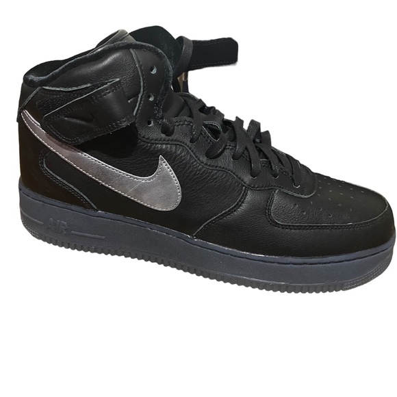 Nike Other - Air Force One Mid size 12